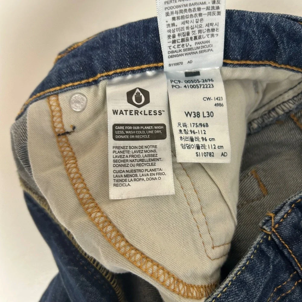 Levi's 505 Regular Fit Jeans Mens 38x30 Blue Medium Wash Straight Leg